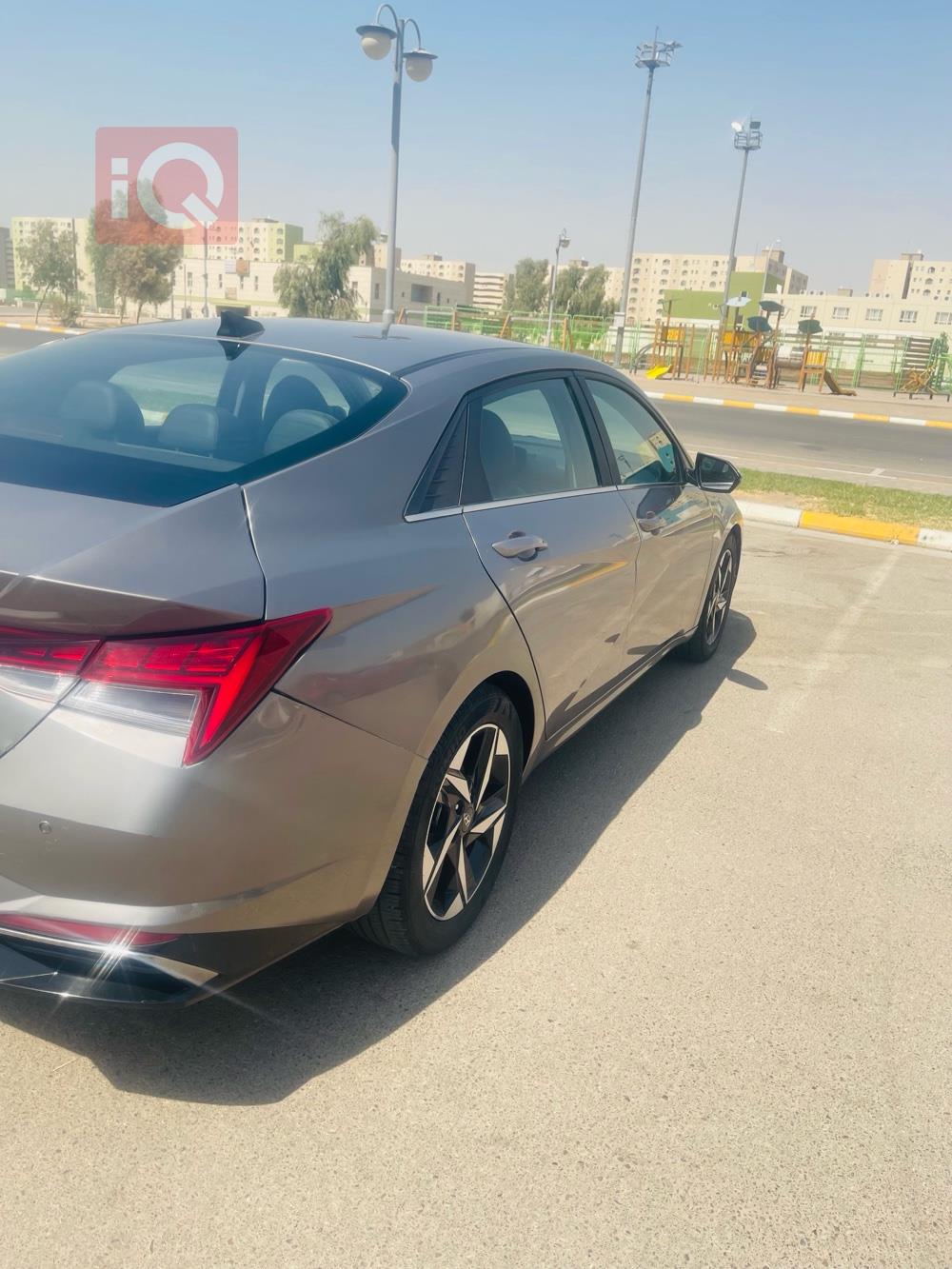 هیوندای ئەلەنترا